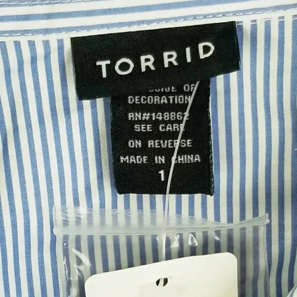 Torrid Plus Size 1 Blue White Striped Pocket Shirt - Picture 7 of 9